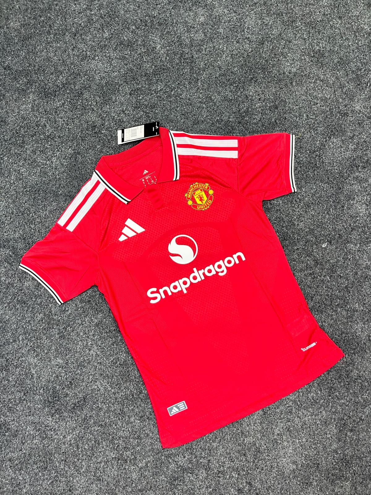 Manchester United Home Kit 26-27 Season Half Sleeve Manchester United Home Kit 26-27 Season Half Sleeve - Image 1