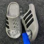 Adidas Adilette Comfort Slides Grey